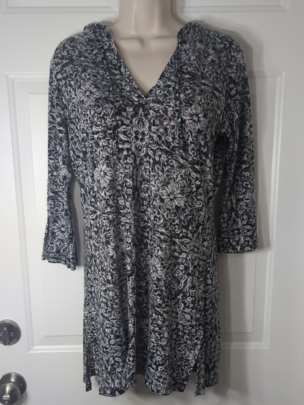 The Balance Collection by Marika Hooded Damask/Medallion Print Tunic Dress